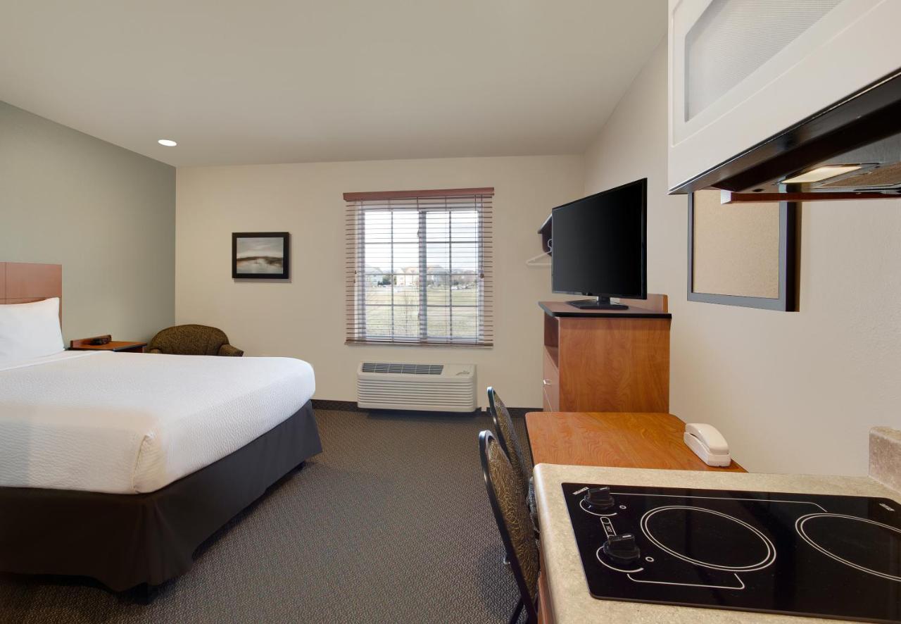 Woodspring Suites Frederick I-70 Exterior foto