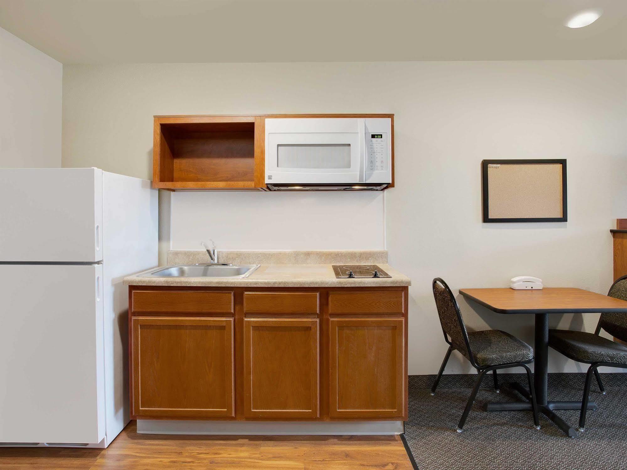 Woodspring Suites Frederick I-70 Exterior foto
