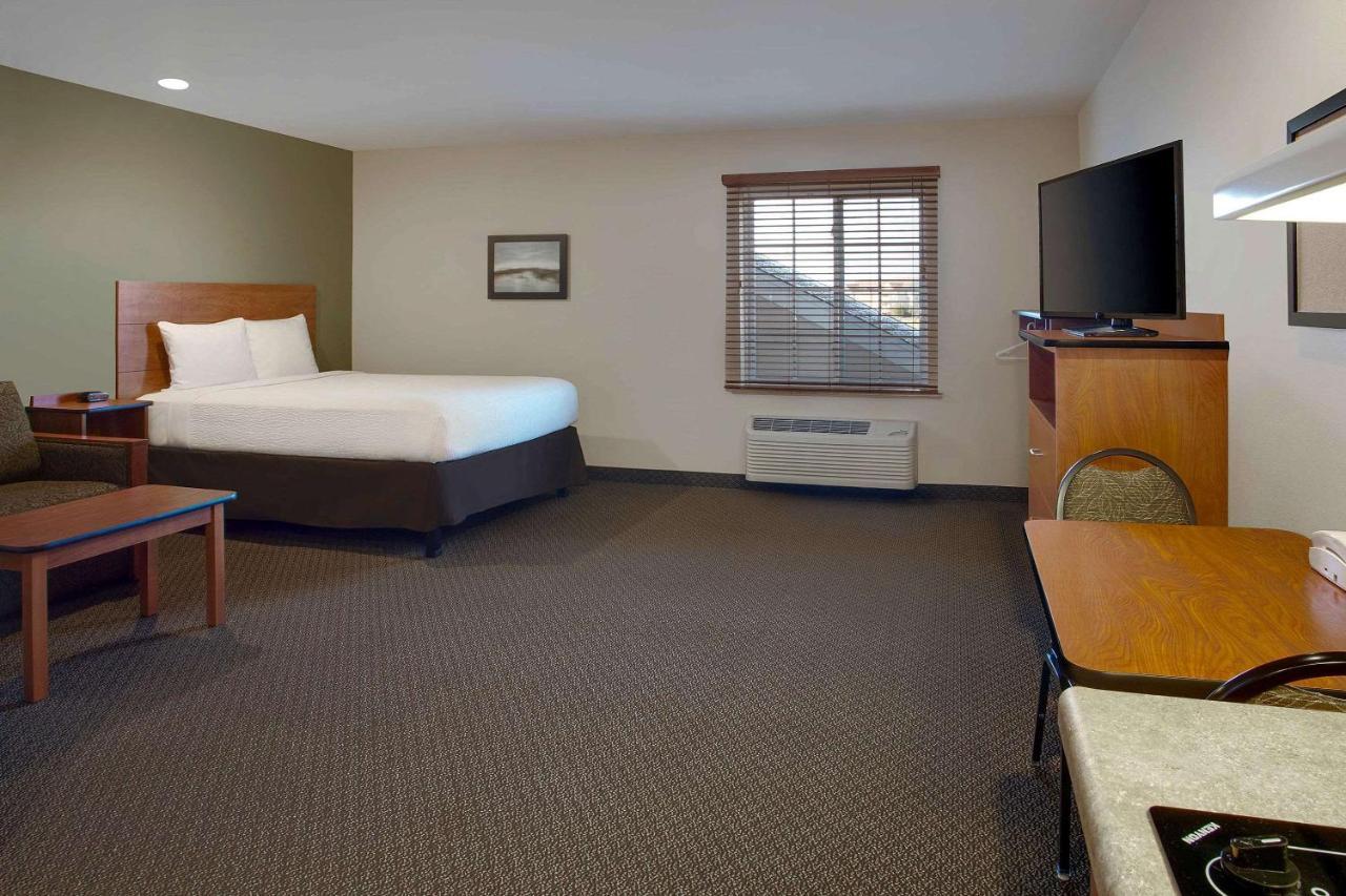 Woodspring Suites Frederick I-70 Exterior foto